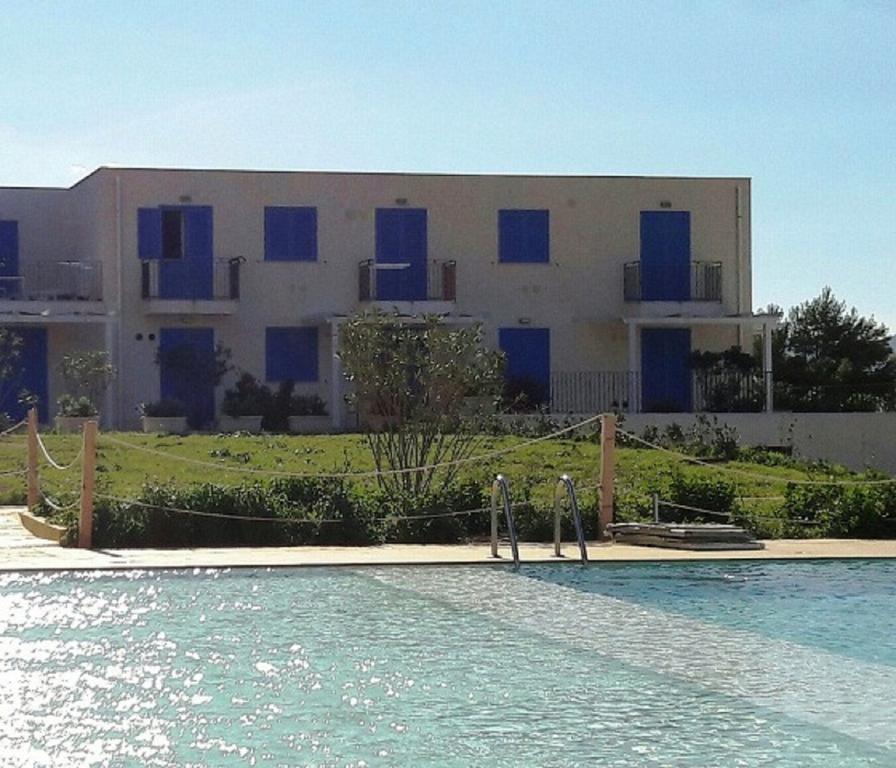 Aparthotel Cala Azzurra 3*